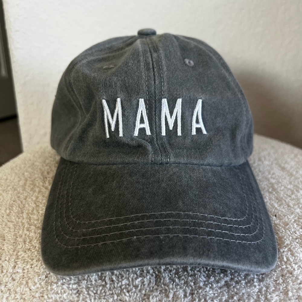 Gray 'MAMA' Women’s Cap